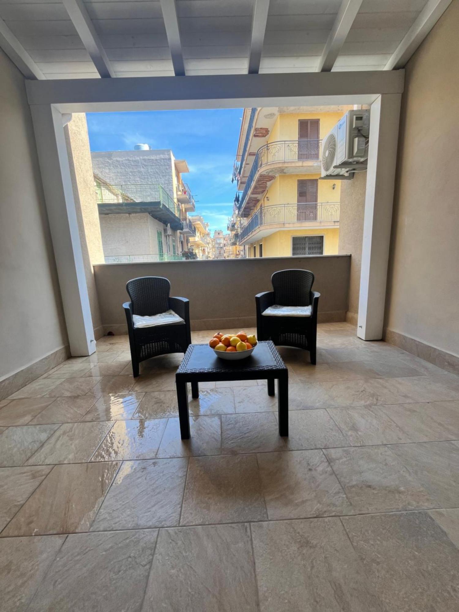 Casa Vacanze I Limoni Μπαγκερία Εξωτερικό φωτογραφία